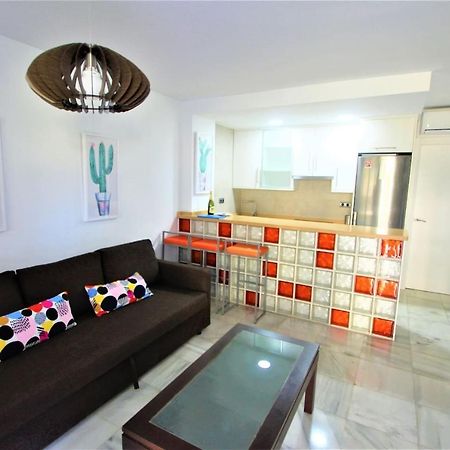 Apartamento Andalucía - A 100 metros de la playa - Piscina - EXCELENTE CONEXIÓN WIFI Benalmádena Exterior foto