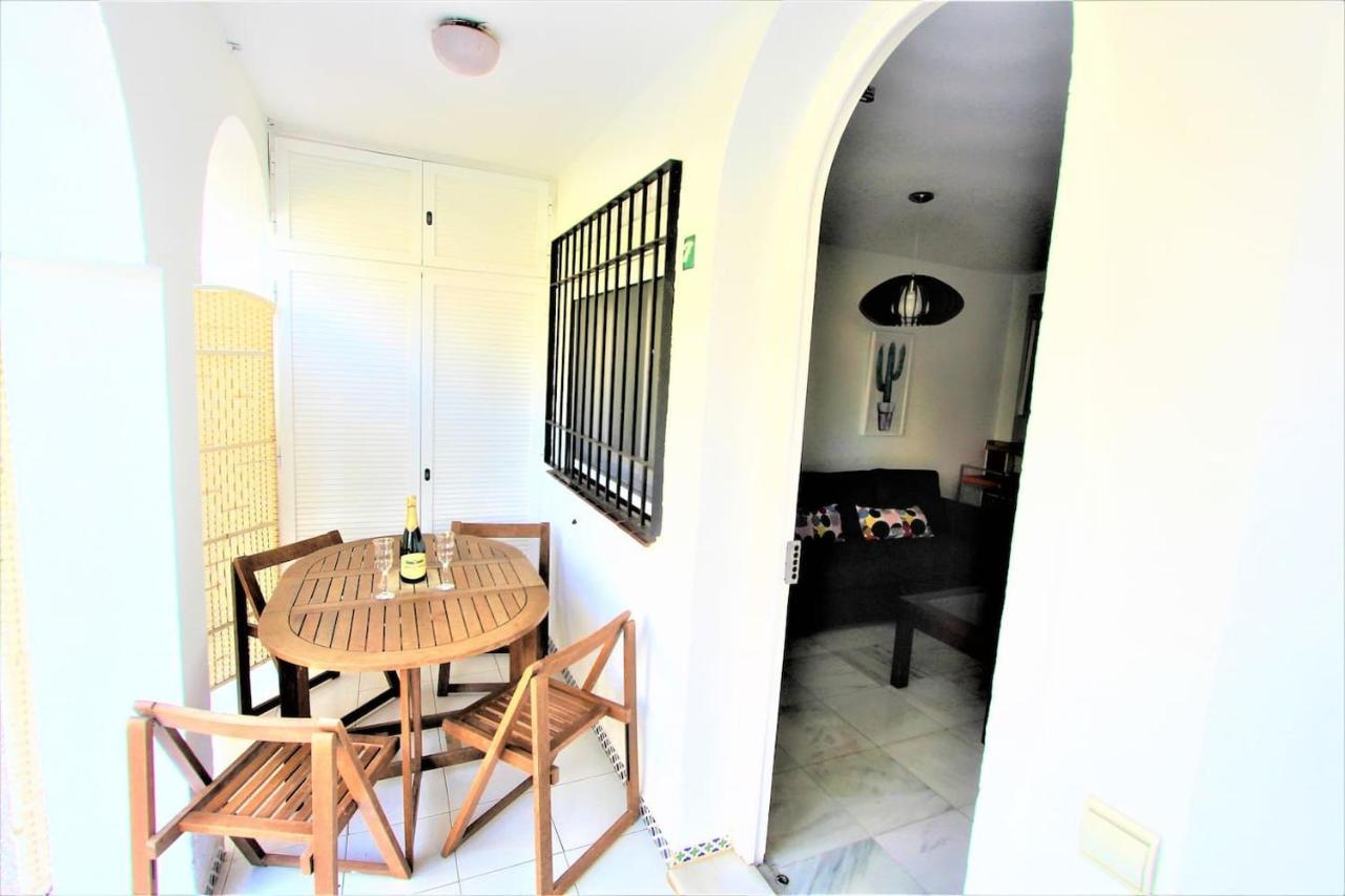 Apartamento Andalucía - A 100 metros de la playa - Piscina - EXCELENTE CONEXIÓN WIFI Benalmádena Exterior foto