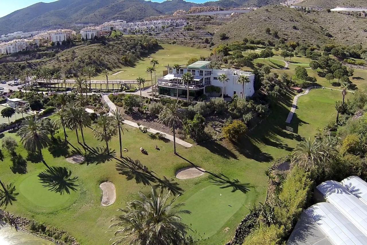 Apartamento Andalucía - A 100 metros de la playa - Piscina - EXCELENTE CONEXIÓN WIFI Benalmádena Exterior foto